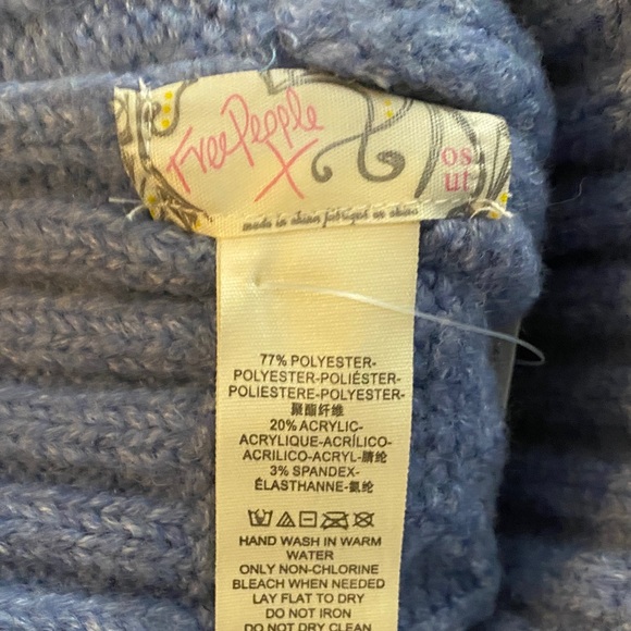 NWT Free People Soft Blue Knit Chunky Beanie - Picture 5 of 5